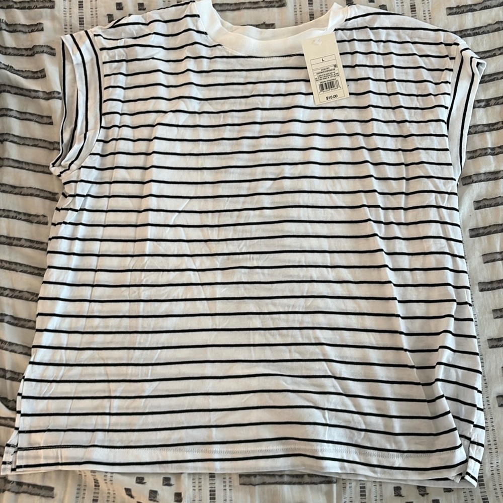 A New Day Extended Shoulder Muscle Short Sleeve Tee